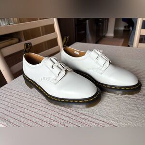 Dr. Martens/Engineered Garments Collab White Oxfords size 38EU/ US 7 W or US 6 M